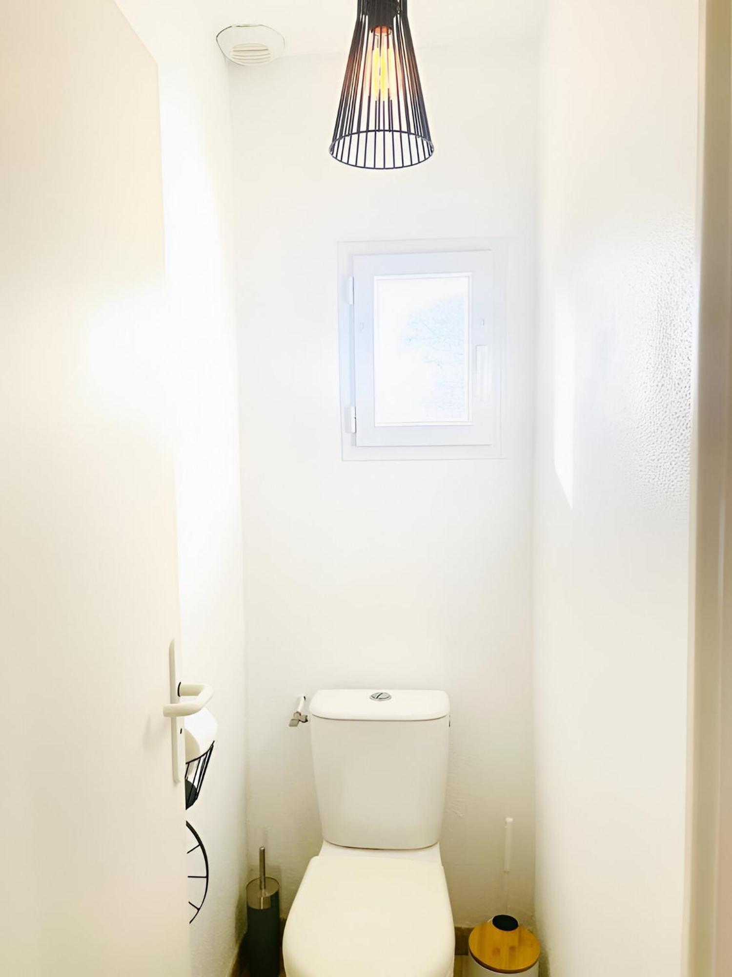 Bord De Mer, Maison Paisible Et Renovee A Penvins 萨尔佐 外观 照片